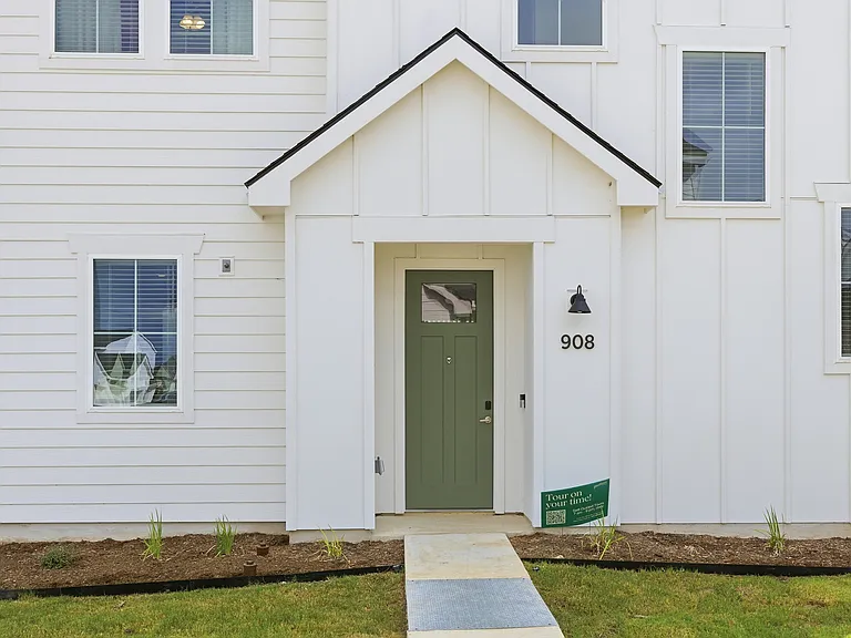 YardHomes Spring West