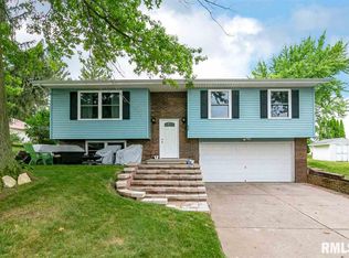 634 5th St, Princeton, IA 52768