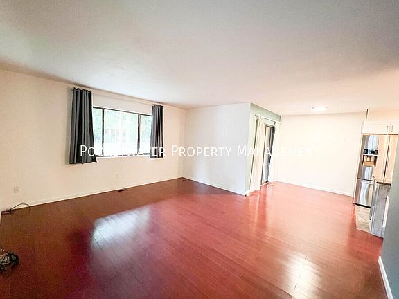 5th image of 1400 Crete Ct #A5
