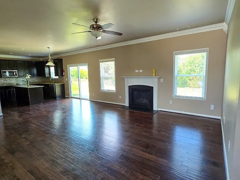 122 Windrush Ln — Photo 8