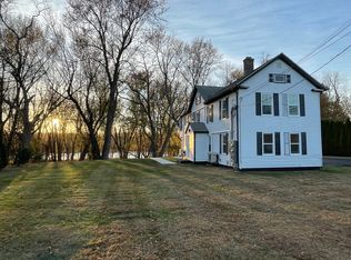 415 Naubuc Ave #2, Glastonbury, CT 06033