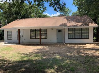 119 Josh Ln, Poolville, TX 76487