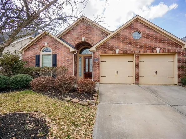 2910 Fair Chase Dr, Katy, TX 77494