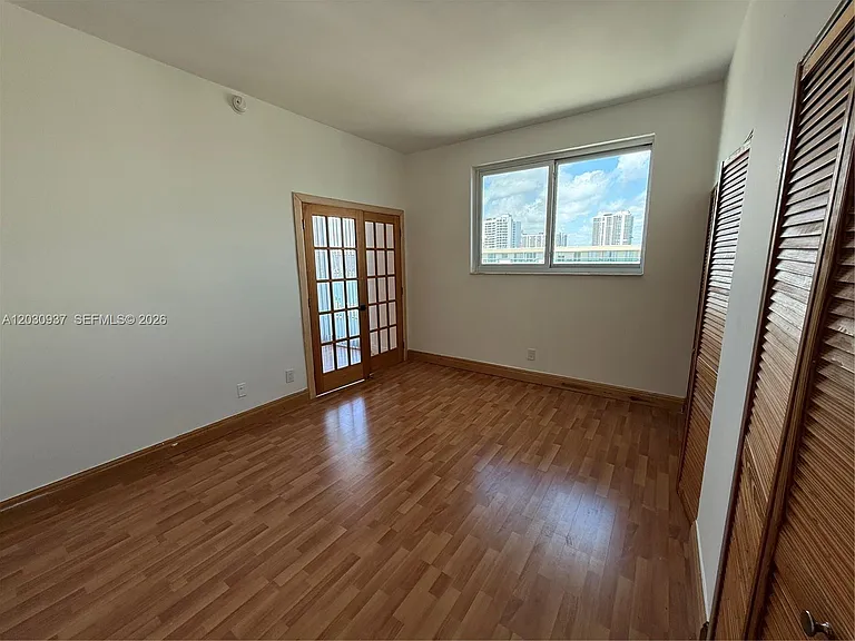 19380 Collins Ave #11 — Photo 16