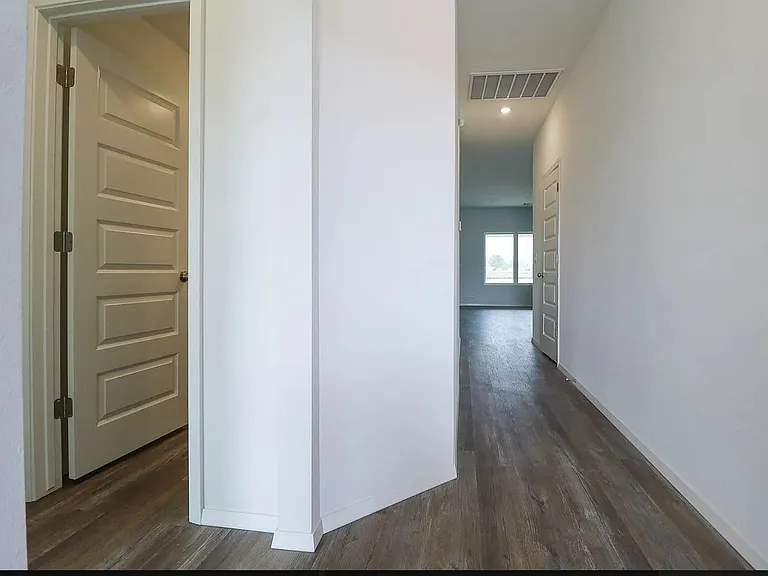 1331 E Honolulu Pl — Photo 46