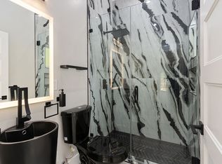 23113 Leonora Dr #0, Woodland Hills, CA 91367