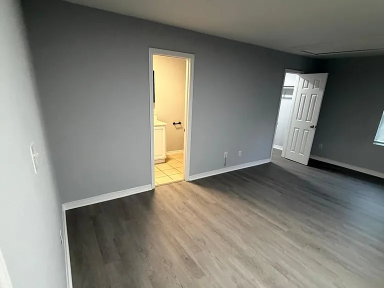 4124 Tugas St — Photo 3
