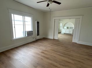 1240 Long Beach Blvd #B, Long Beach, CA 90813