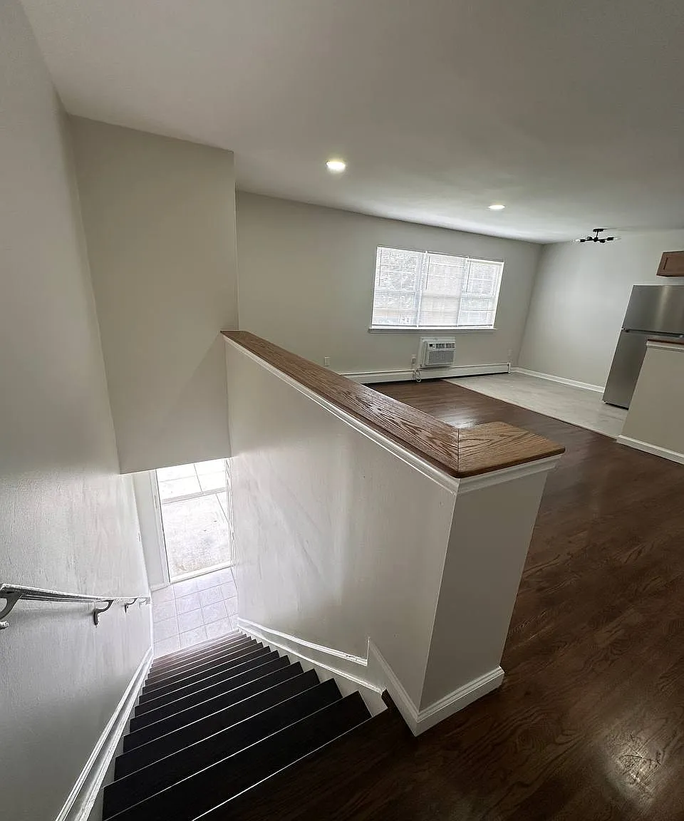 1 bed, $2,250 — Photo 4