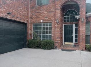 3801 Applesprings Dr, Fort Worth, TX 76244