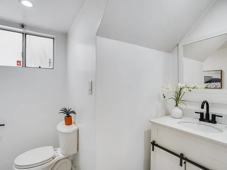 Carter Dr — Photo 18