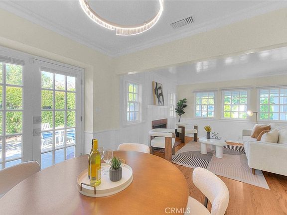 4th image of 537 Jamestown Rd