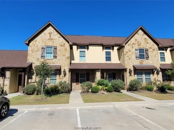 106 Knox Dr, College Station, TX 77845