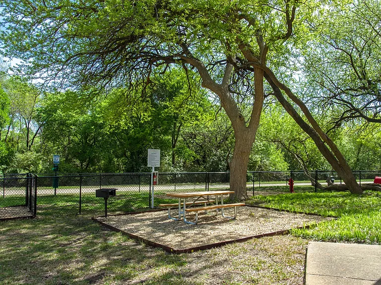 Chisholm Place — Photo 25