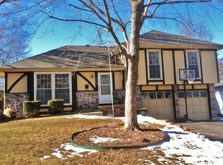 5608 Maple St, Mission, KS 66202