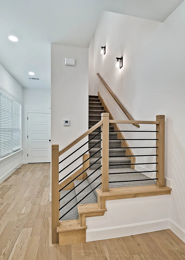 506 W Persimmon St - 1 — Photo 3