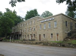 1 Water St, Mineral Point, WI 53565