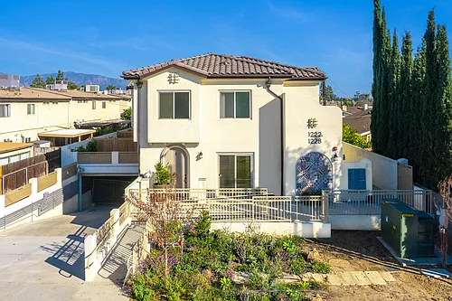 1222 Temple City Blvd Photo 1