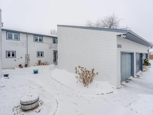 2872 Warwick Loop, Bismarck, ND 58504