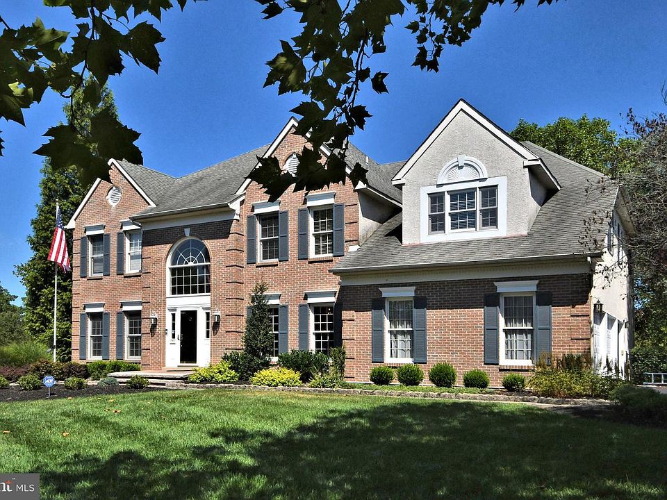 1st image of 100 Virginia Ct