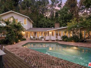 9911 Tower Ln, Beverly Hills, CA 90210