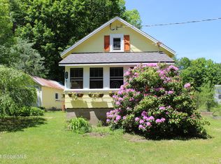 315 Vandenburgh Point Rd, Gloversville, NY 12078