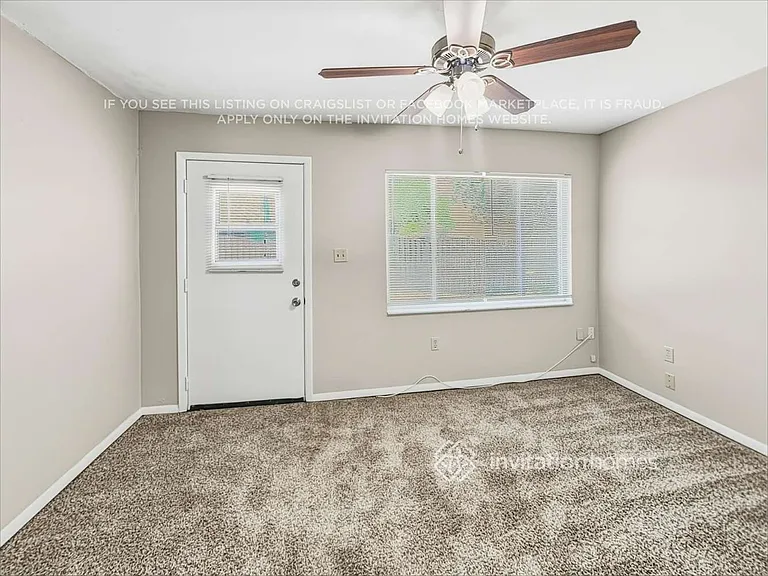 4205 Gray Squirrel Ln — Photo 16