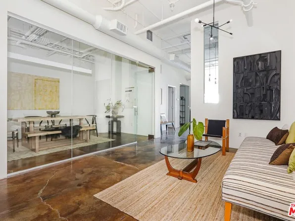 530 Molino St Suite 111, Los Angeles, CA 90013