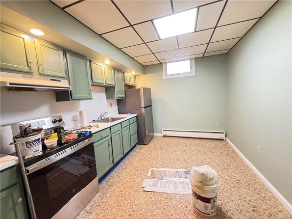 132 E Main St #3B