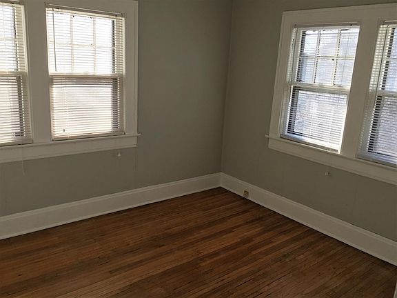 2nd image of 2691 Deming Ave
