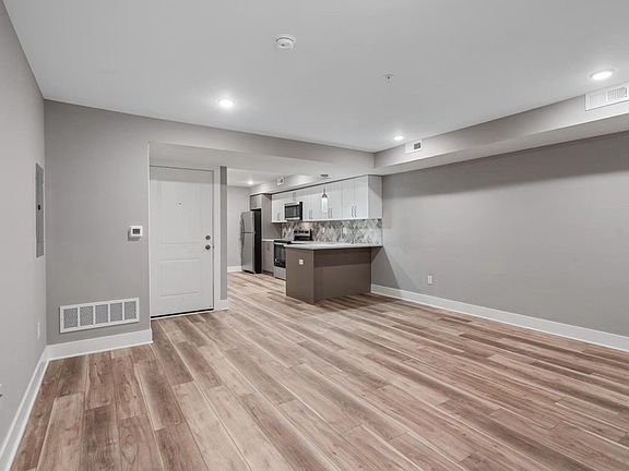 2nd image of 1902 N Uber St #1
