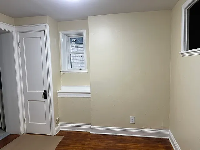 1 bed, 400 sqft, $1,000 — Photo 3