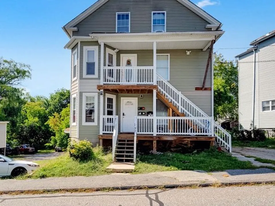29 Goddard St #2