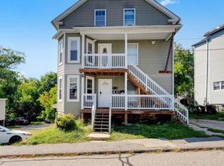29 Goddard St #1, Webster, MA 01570