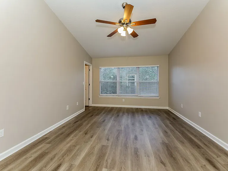 4103 Crownwood Dr — Photo 15