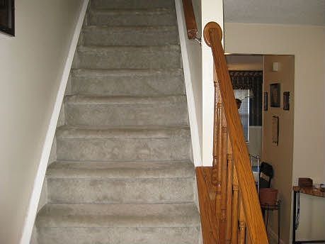 2nd image of 820 Yorkdale Dr