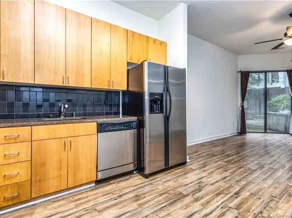 525 E 6th St Unit 106, Charlotte, NC 28202