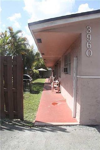 2nd image of 3960 SW 51st St