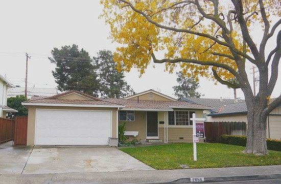 1st image of 2686 Donovan Ave