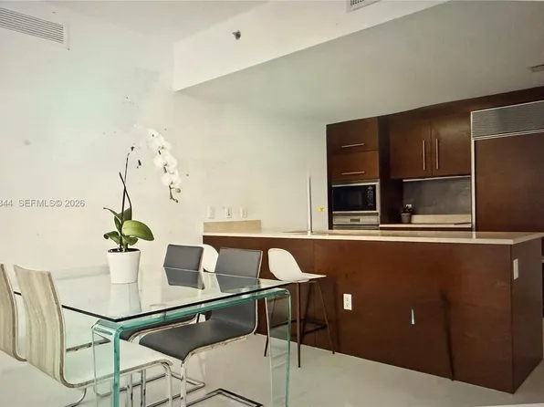 475 Brickell Ave, Miami, FL
