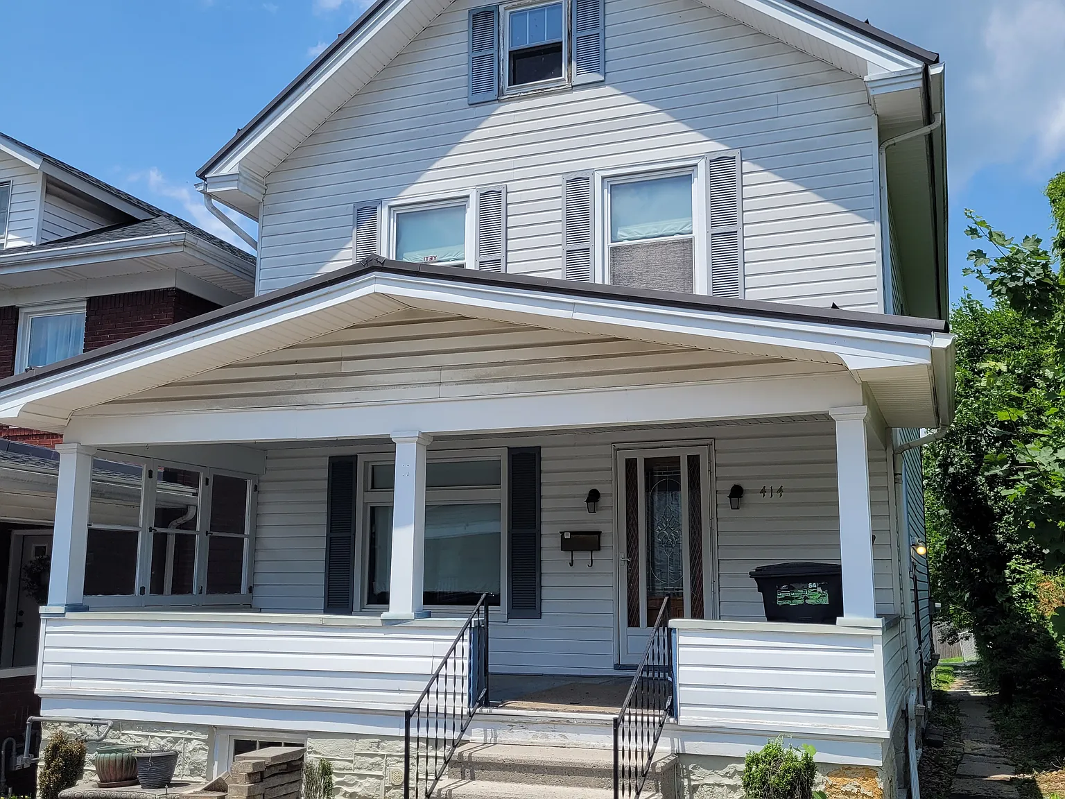 3 bed, 1200 sqft, $1,100 — Photo 1