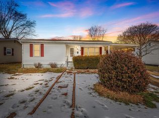 319 Hickory St, Farmington, MO 63640