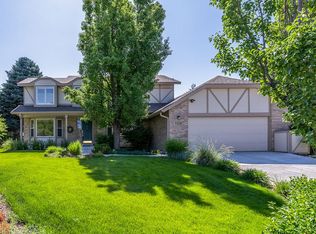 1324 Shadow Mountain Dr, Highlands Ranch, CO 80126