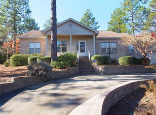 15 Overpeck Ln, Pinehurst, NC 28374