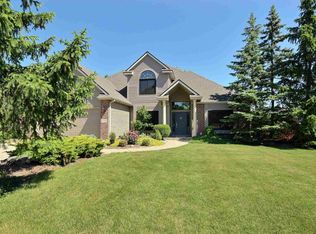 1333 Crooked Creek Pkwy, Fort Wayne, IN 46845