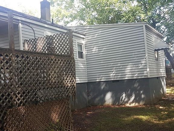 4th image of 1013 Elwood St