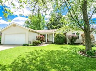 3032 Country Knoll Dr, Saint Charles, MO 63303