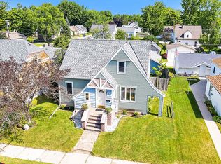 721 Washington St, Algoma, WI 54201