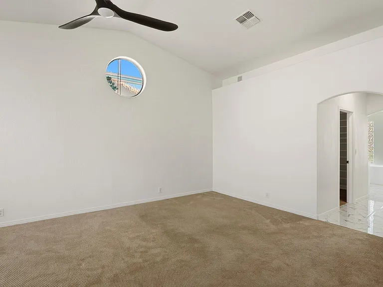 8638 E Dahlia Dr — Photo 32