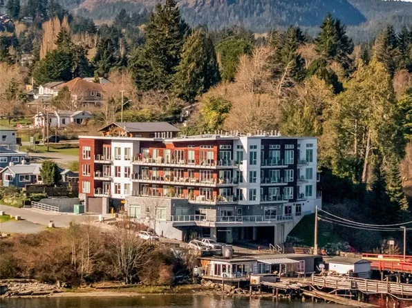 1820 Maple Ave S #306, Sooke, BC V9Z
